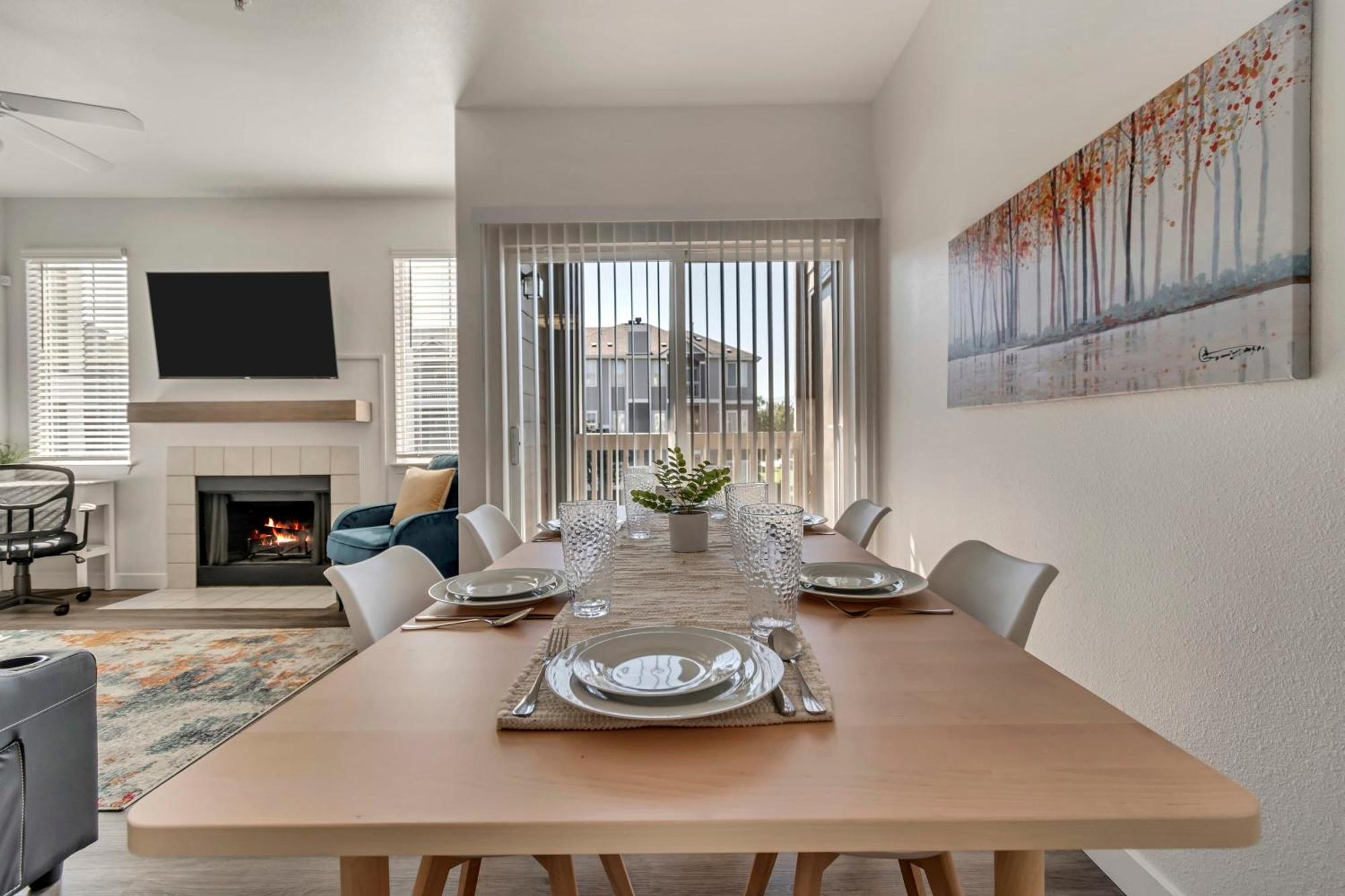 Quality Apt Fast Wifi And Desk Davis Conference Center Apartment Clearfield Exterior photo